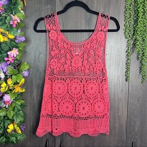 .:🌼3/$30🌼dots Crocheted Knit Sleeveless Blouse Size Medium